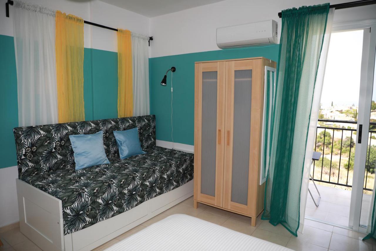 Peyia Pearl Ivy'S Studio Bagian luar foto
